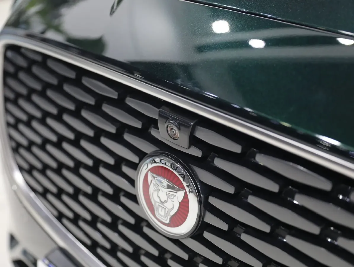 2024 Jaguar XFL 2.0T 250HP L4 8AT,autocango,china used car exporter,china ev exporter,chinese used car exporter,chinese used ev exporter