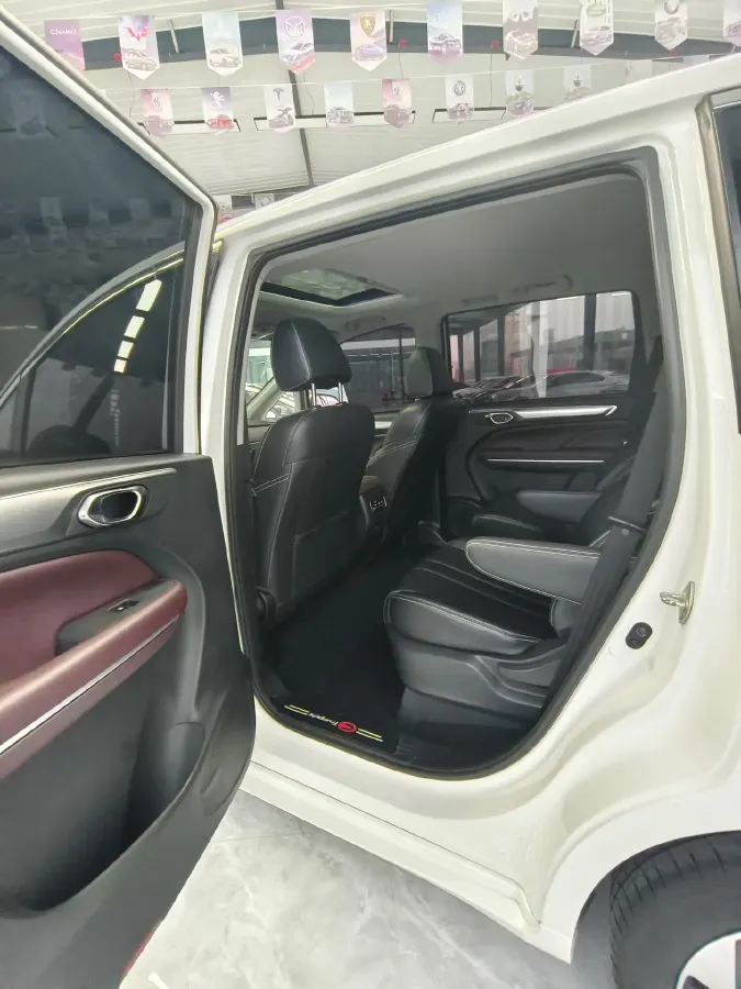 2021 GAC Trumpchi M6 1.5T 169HP L4 7DCT,autocango,china used car exporter,china ev exporter,chinese used car exporter,chinese used ev exporter