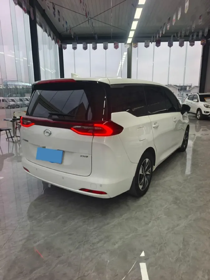 2021 GAC Trumpchi M6 1.5T 169HP L4 7DCT,autocango,china used car exporter,china ev exporter,chinese used car exporter,chinese used ev exporter