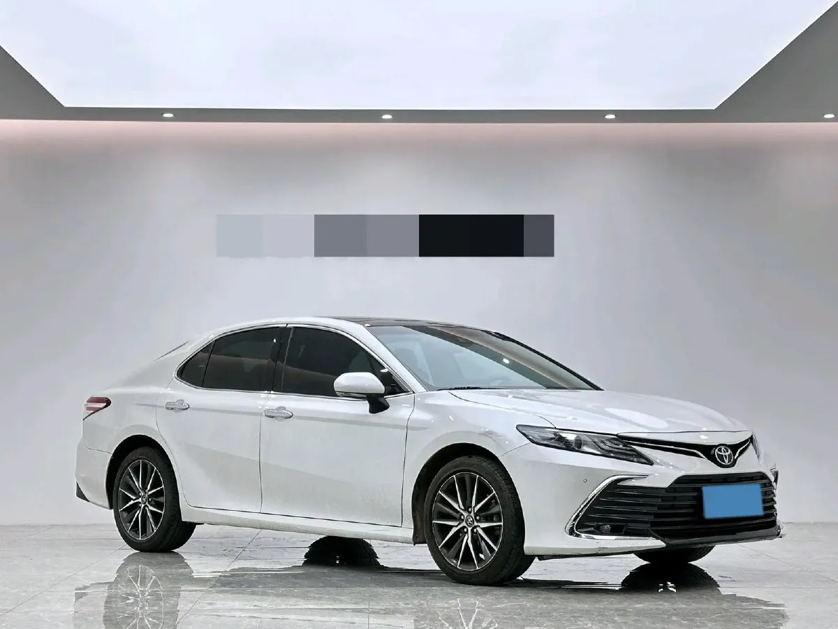 2021 Toyota Camry 2.5L 209HP L4 8AT,autocango,china used car exporter,china ev exporter,chinese used car exporter,chinese used ev exporter