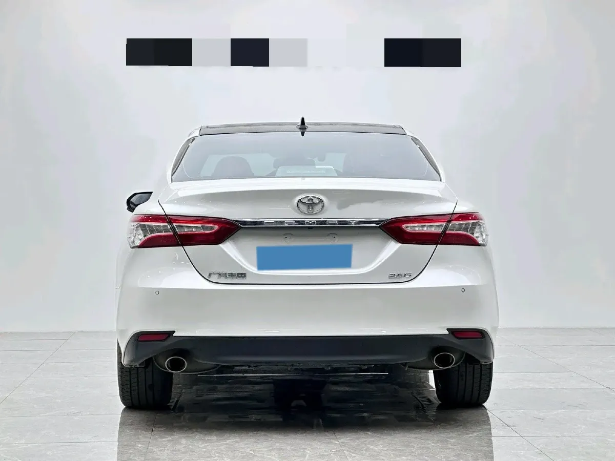2021 Toyota Camry 2.5L 209HP L4 8AT,autocango,china used car exporter,china ev exporter,chinese used car exporter,chinese used ev exporter