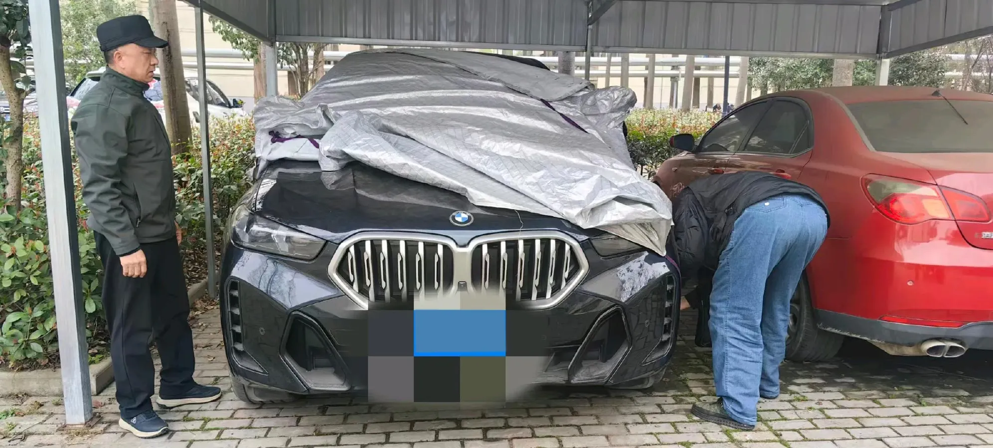 2023 BMW X6 2.0T 258HP L4 8AT,autocango,china used car exporter,china ev exporter,chinese used car exporter,chinese used ev exporter