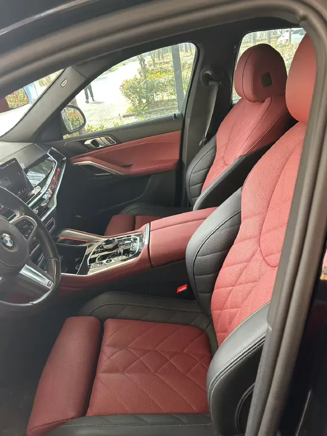 2023 BMW X6 2.0T 258HP L4 8AT,autocango,china used car exporter,china ev exporter,chinese used car exporter,chinese used ev exporter