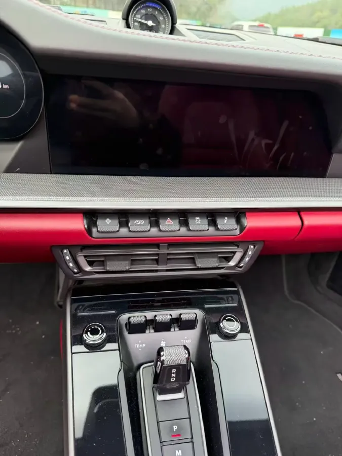 2022 Porsche 911 3.0T 385HP H6 8DCT,autocango,china used car exporter,china ev exporter,chinese used car exporter,chinese used ev exporter