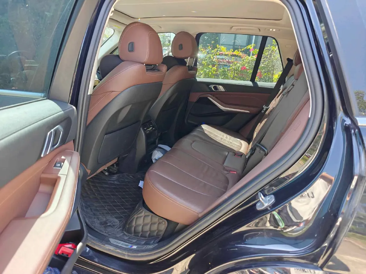 2021 BMW X5 2.0T 265HP L4 8AT,autocango,china used car exporter,china ev exporter,chinese used car exporter,chinese used ev exporter