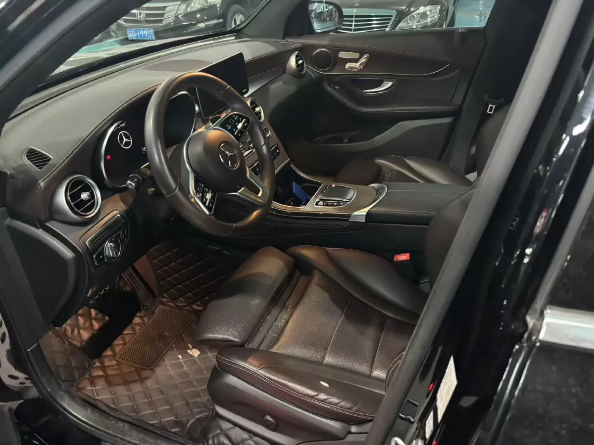 2020 Mercedes-Benz GLC Class 2.0T 258HP L4 9AT,autocango,china used car exporter,china ev exporter,chinese used car exporter,chinese used ev exporter