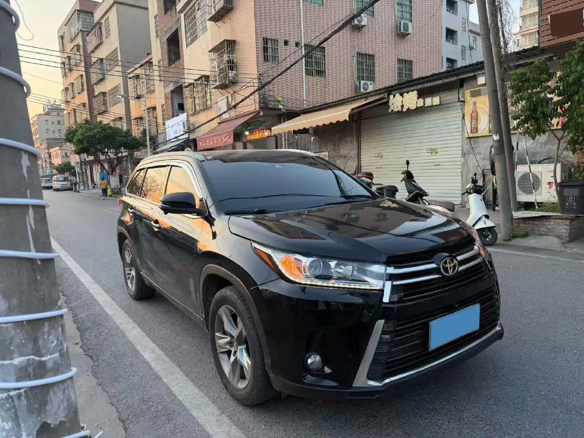 2019 Lincoln MKC 2.0T 203HP L4 6AT,autocango,china used car exporter,china ev exporter,chinese used car exporter,chinese used ev exporter