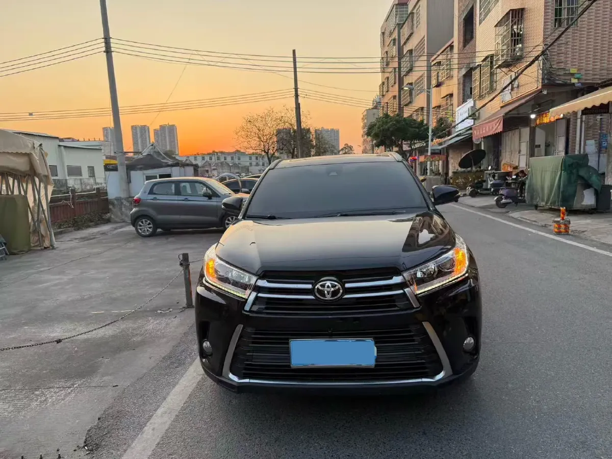 2019 Lincoln MKC 2.0T 203HP L4 6AT,autocango,china used car exporter,china ev exporter,chinese used car exporter,chinese used ev exporter