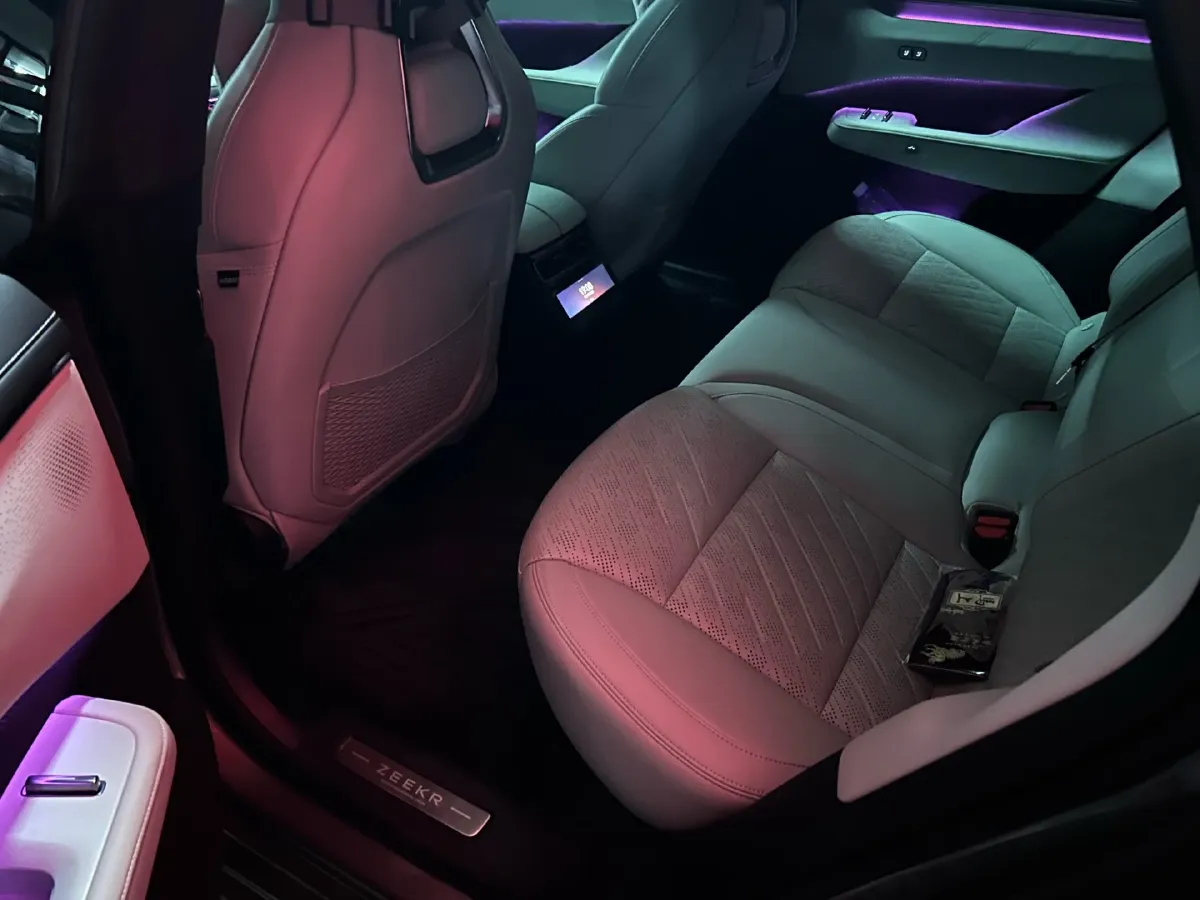 2024 Zeekr 001 BEV 95KWH,autocango,china used car exporter,china ev exporter,chinese used car exporter,chinese used ev exporter