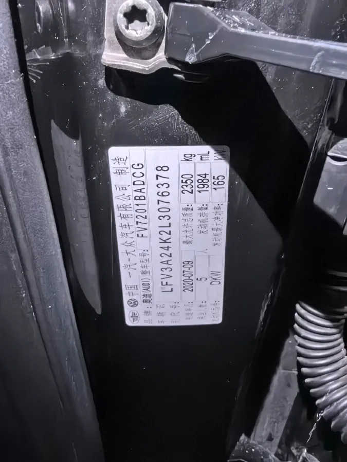 2019 Mercedes-Benz E Class 1.5T 184HP L4 9AT,autocango,china used car exporter,china ev exporter,chinese used car exporter,chinese used ev exporter