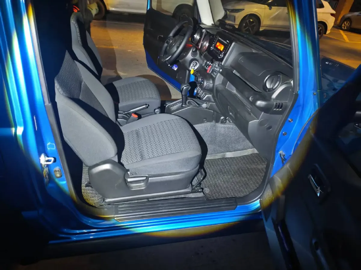 2019 Infiniti Q60 2.0T 211HP L4 7AT,autocango,china used car exporter,china ev exporter,chinese used car exporter,chinese used ev exporter