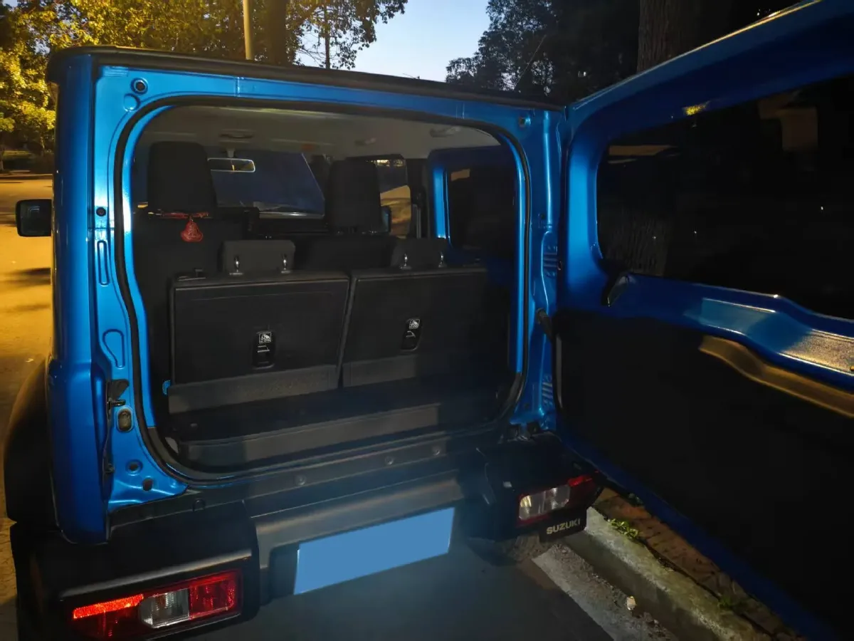 2019 Infiniti Q60 2.0T 211HP L4 7AT,autocango,china used car exporter,china ev exporter,chinese used car exporter,chinese used ev exporter