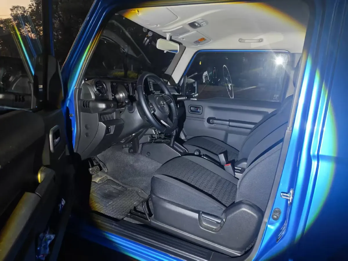 2019 Infiniti Q60 2.0T 211HP L4 7AT,autocango,china used car exporter,china ev exporter,chinese used car exporter,chinese used ev exporter