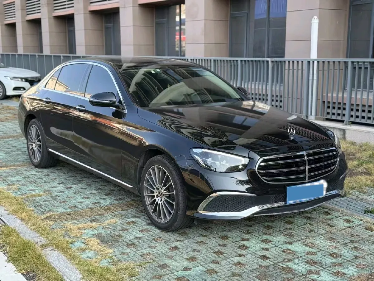 2023 Mercedes-Benz E Class 2.0T 197HP L4 9AT,autocango,china used car exporter,china ev exporter,chinese used car exporter,chinese used ev exporter