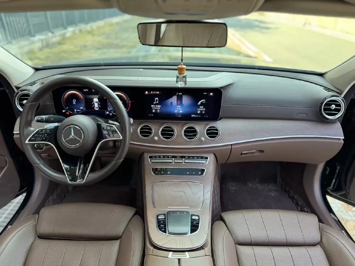 2023 Mercedes-Benz E Class 2.0T 197HP L4 9AT,autocango,china used car exporter,china ev exporter,chinese used car exporter,chinese used ev exporter