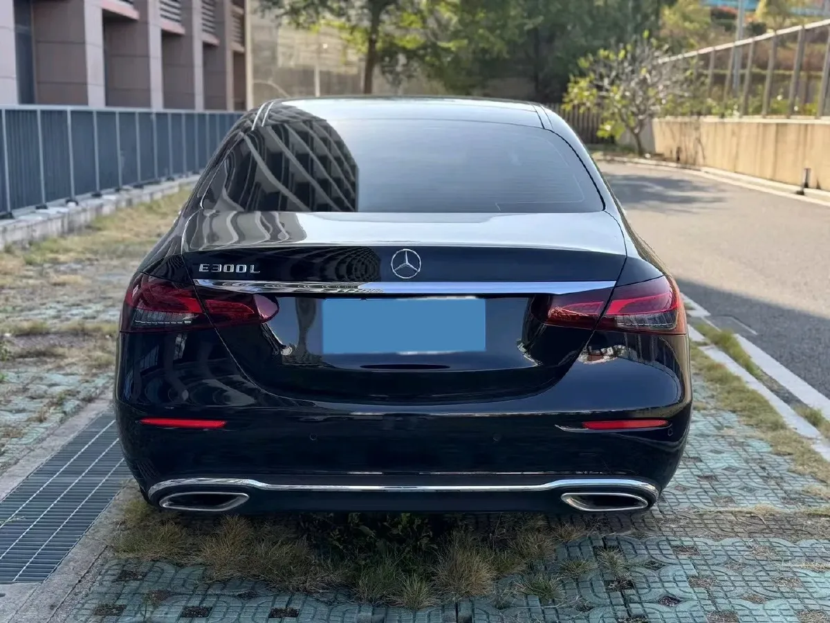 2023 Mercedes-Benz E Class 2.0T 197HP L4 9AT,autocango,china used car exporter,china ev exporter,chinese used car exporter,chinese used ev exporter