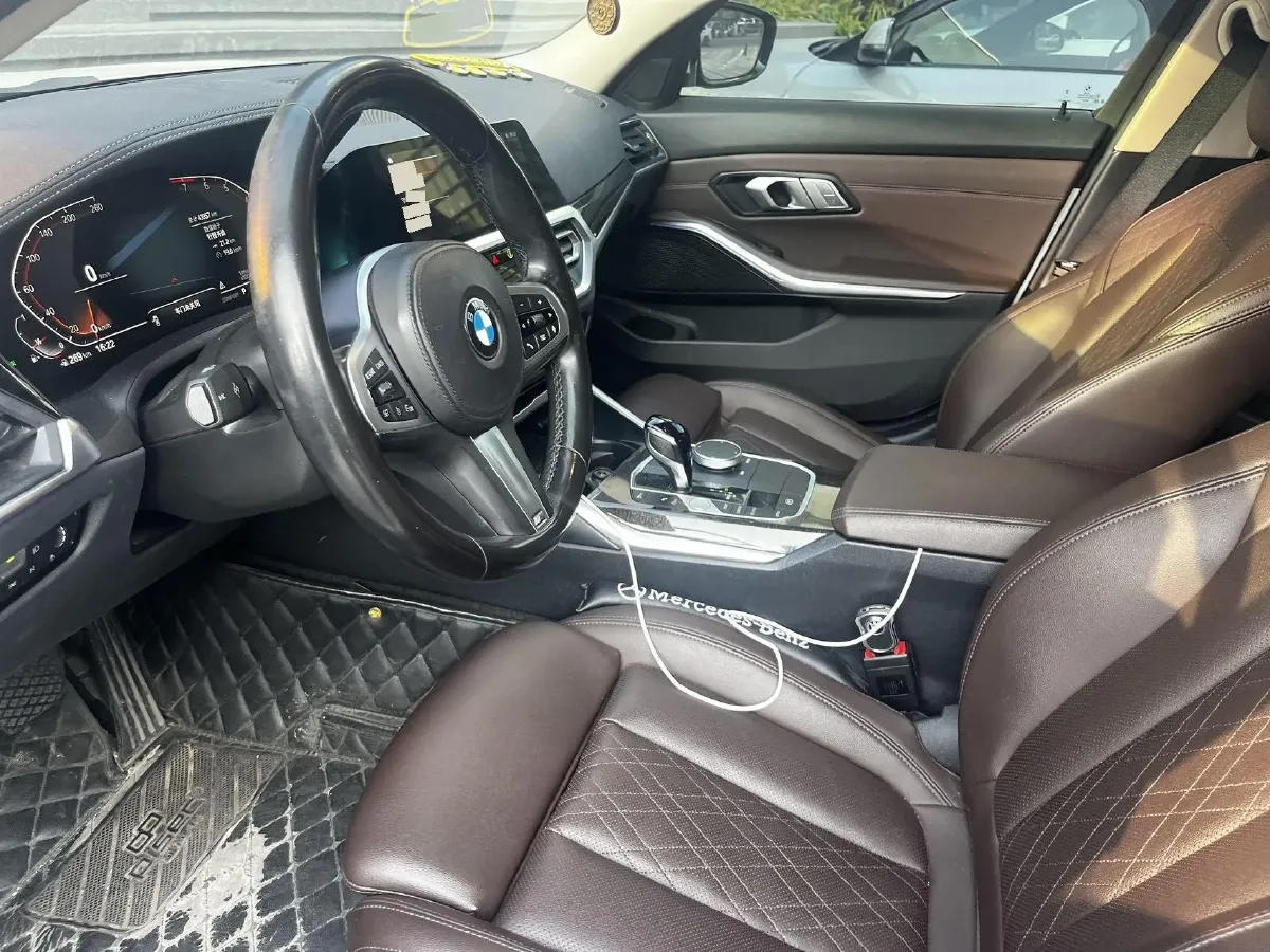 2022 BMW 3 Series 2.0T 184HP L4 8AT,autocango,china used car exporter,china ev exporter,chinese used car exporter,chinese used ev exporter