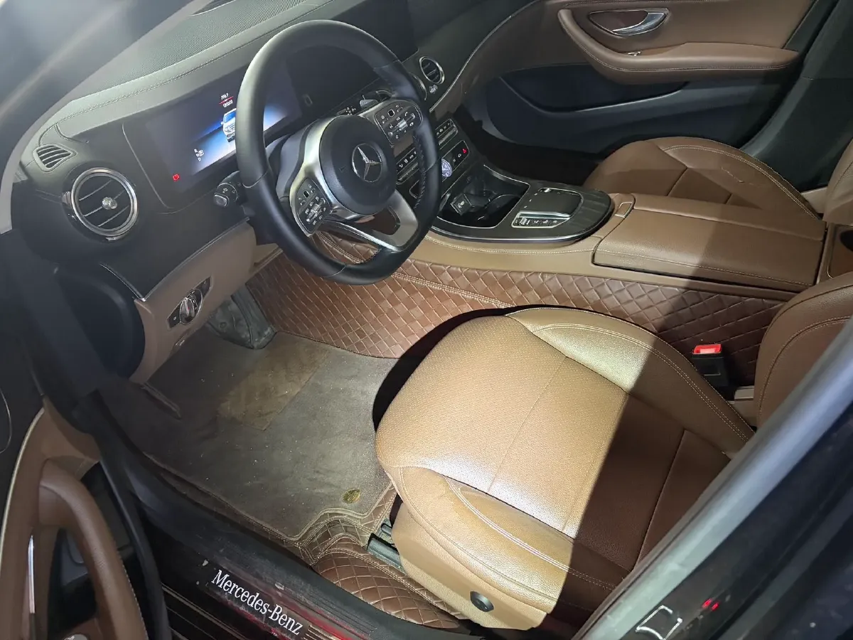 2020 Mercedes-Benz E Class 2.0T 258HP L4 9AT,autocango,china used car exporter,china ev exporter,chinese used car exporter,chinese used ev exporter