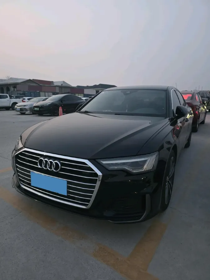 2020 Audi A6L 2.0T 190HP L4 7DCT,autocango,china used car exporter,china ev exporter,chinese used car exporter,chinese used ev exporter