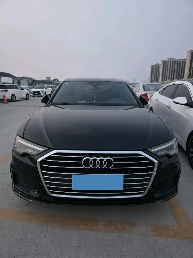 2020 Audi A6L 2.0T 190HP L4 7DCT,autocango,china used car exporter,china ev exporter,chinese used car exporter,chinese used ev exporter