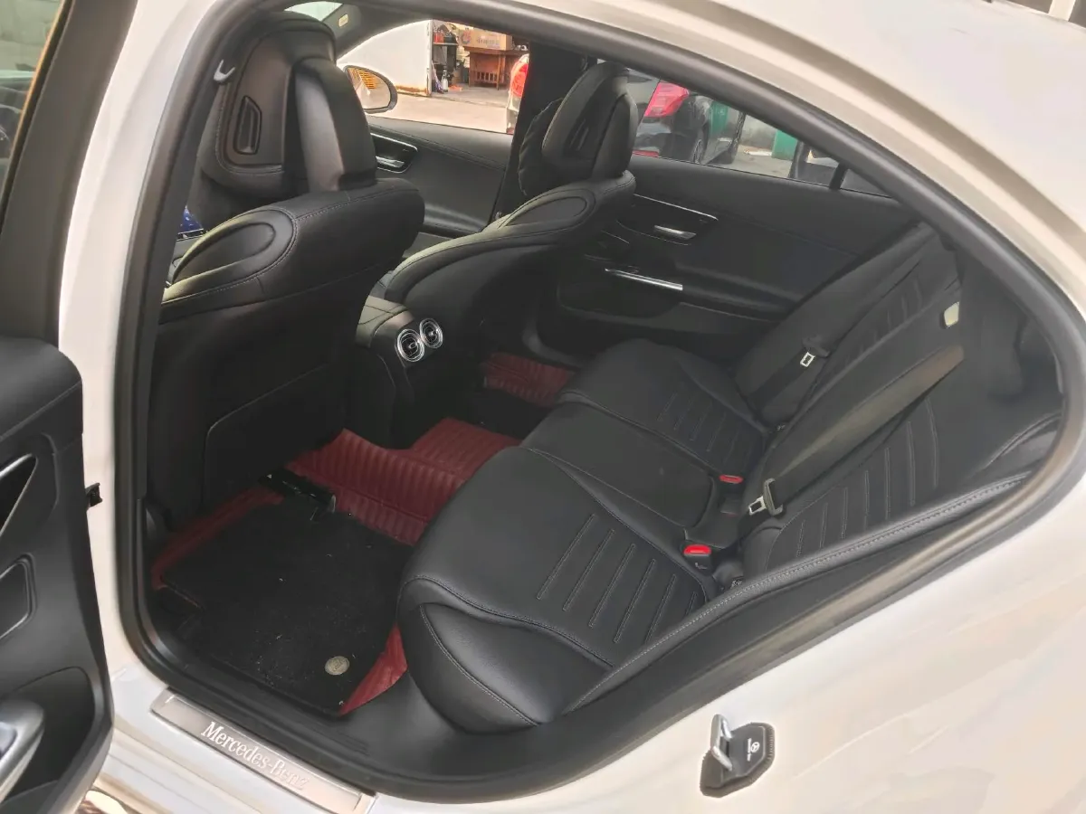 2024 Mercedes-Benz C Class 1.5T 204HP L4 9AT,autocango,china used car exporter,china ev exporter,chinese used car exporter,chinese used ev exporter