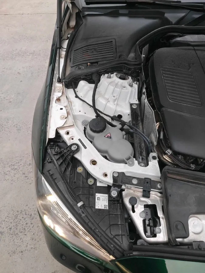 2024 Mercedes-Benz C Class 1.5T 204HP L4 9AT,autocango,china used car exporter,china ev exporter,chinese used car exporter,chinese used ev exporter