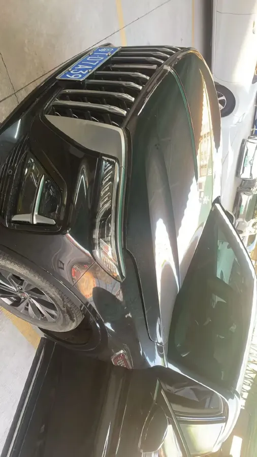 2023 HongQi HS5 2.0T 252HP L4 8AT,autocango,china used car exporter,china ev exporter,chinese used car exporter,chinese used ev exporter