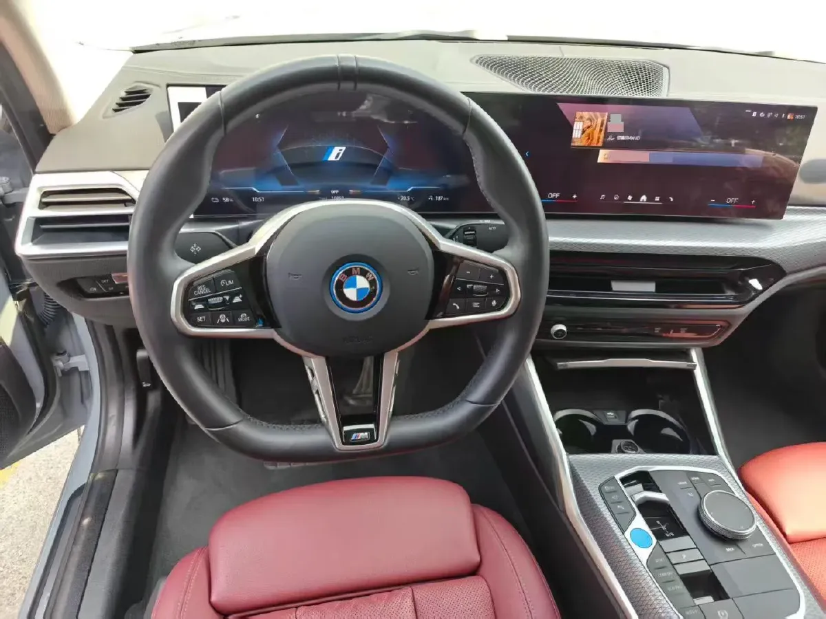 2025 BMW i3 BEV 79.05KWH,autocango,china used car exporter,china ev exporter,chinese used car exporter,chinese used ev exporter
