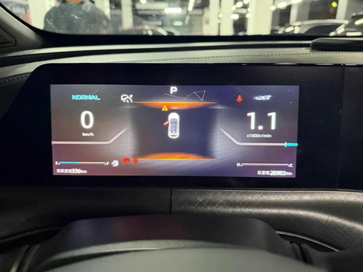 2022 ChangAn UNI-T 1.5T 188HP L4 7DCT,autocango,china used car exporter,china ev exporter,chinese used car exporter,chinese used ev exporter