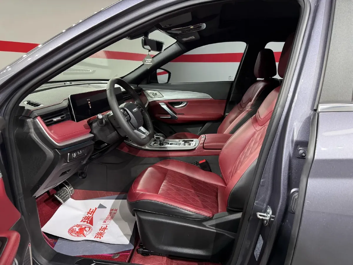 2023 ChangAn Oshan X7 Plus 1.5T 188HP L4 7DCT,autocango,china used car exporter,china ev exporter,chinese used car exporter,chinese used ev exporter