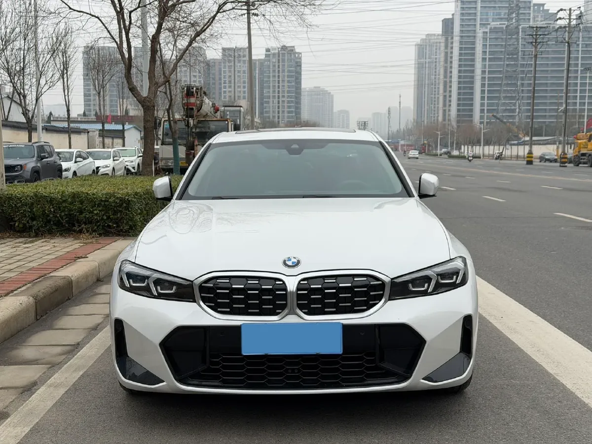 2024 BMW 3 Series 2.0T 184HP L4 8AT,autocango,china used car exporter,china ev exporter,chinese used car exporter,chinese used ev exporter