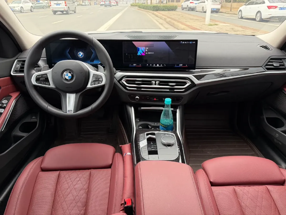 2024 BMW 3 Series 2.0T 184HP L4 8AT,autocango,china used car exporter,china ev exporter,chinese used car exporter,chinese used ev exporter