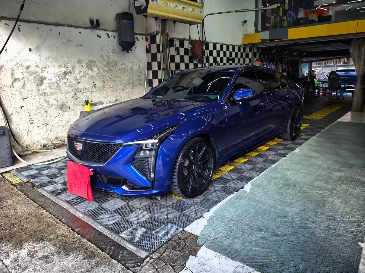 2024 Cadillac CT5 2.0T 237HP L4 10AT,autocango,china used car exporter,china ev exporter,chinese used car exporter,chinese used ev exporter