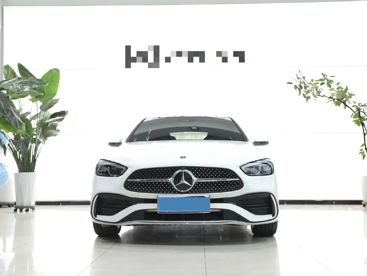2024 Mercedes-Benz C Class 1.5T 204HP L4 9AT,autocango,china used car exporter,china ev exporter,chinese used car exporter,chinese used ev exporter