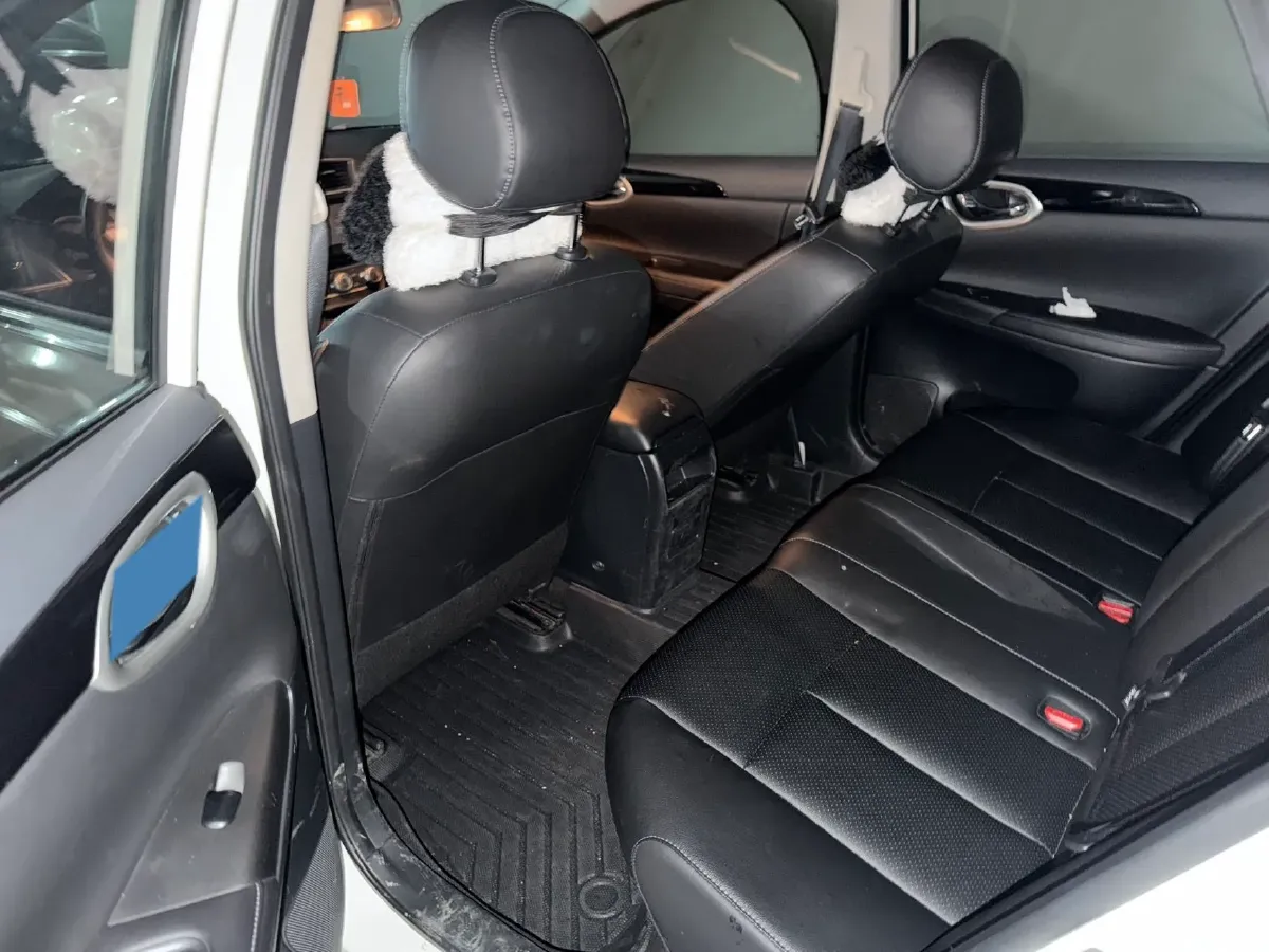 2019 Nissan Sylphy 1.6L 126HP L4 5MT,autocango,china used car exporter,china ev exporter,chinese used car exporter,chinese used ev exporter