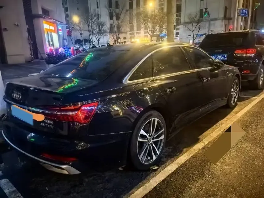 2020 Audi A6L 2.0T 190HP L4 7DCT,autocango,china used car exporter,china ev exporter,chinese used car exporter,chinese used ev exporter