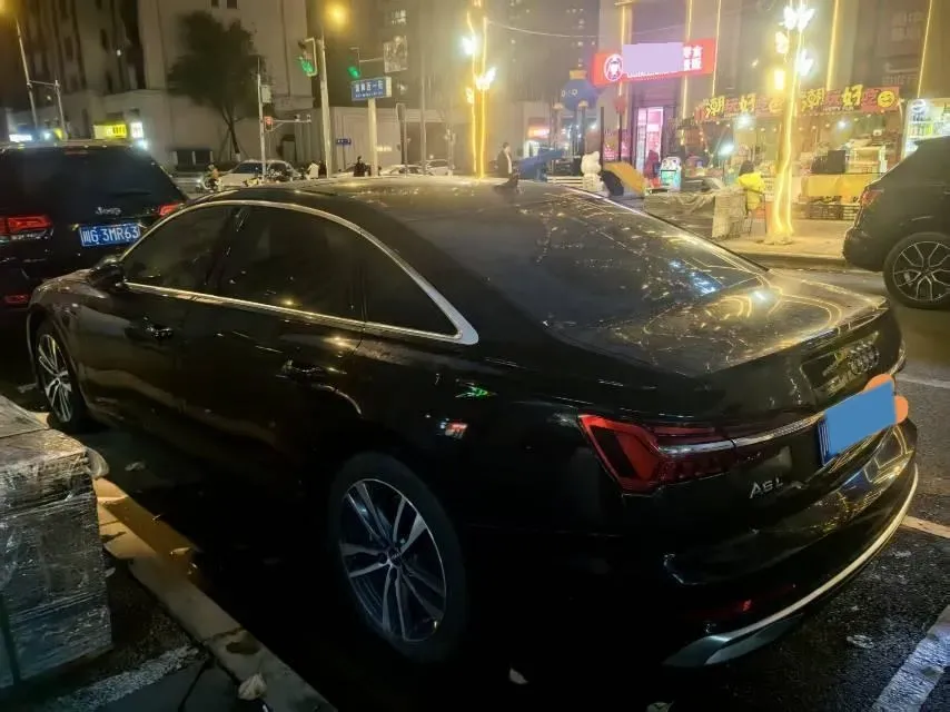 2020 Audi A6L 2.0T 190HP L4 7DCT,autocango,china used car exporter,china ev exporter,chinese used car exporter,chinese used ev exporter
