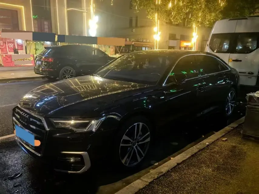 2020 Audi A6L 2.0T 190HP L4 7DCT,autocango,china used car exporter,china ev exporter,chinese used car exporter,chinese used ev exporter