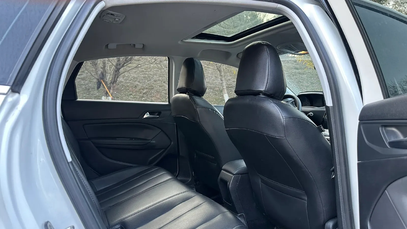 2018 Peugeot 308 1.6L 117HP L4 6AT,autocango,china used car exporter,china ev exporter,chinese used car exporter,chinese used ev exporter