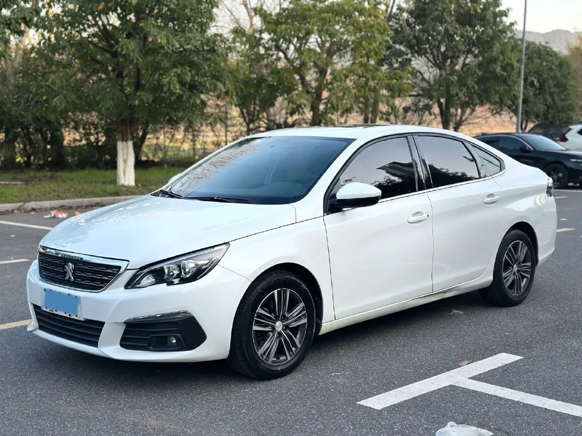 2018 Peugeot 308 1.6L 117HP L4 6AT,autocango,china used car exporter,china ev exporter,chinese used car exporter,chinese used ev exporter
