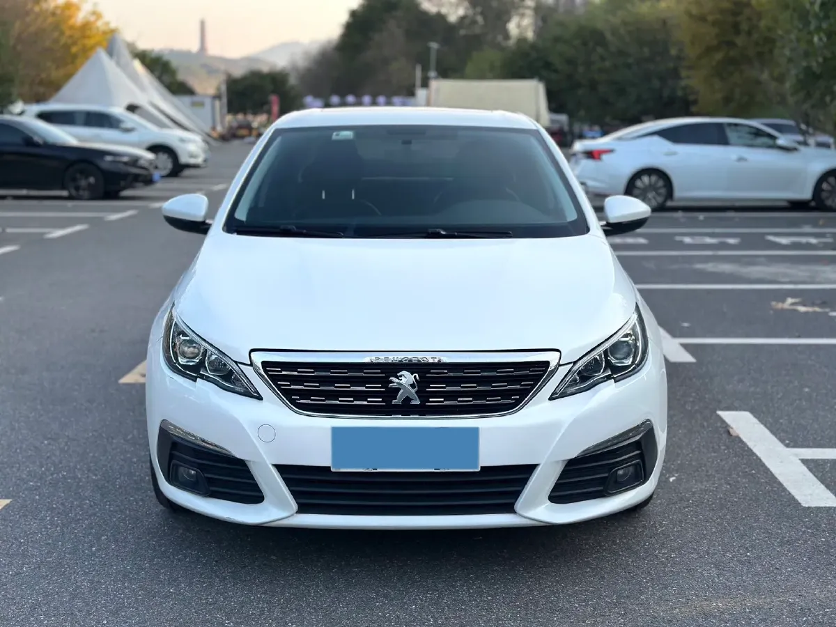 2018 Peugeot 308 1.6L 117HP L4 6AT,autocango,china used car exporter,china ev exporter,chinese used car exporter,chinese used ev exporter