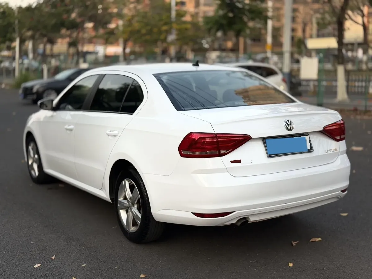 2017 Buick Excelle 1.5L 114HP L4 6AT,autocango,china used car exporter,china ev exporter,chinese used car exporter,chinese used ev exporter