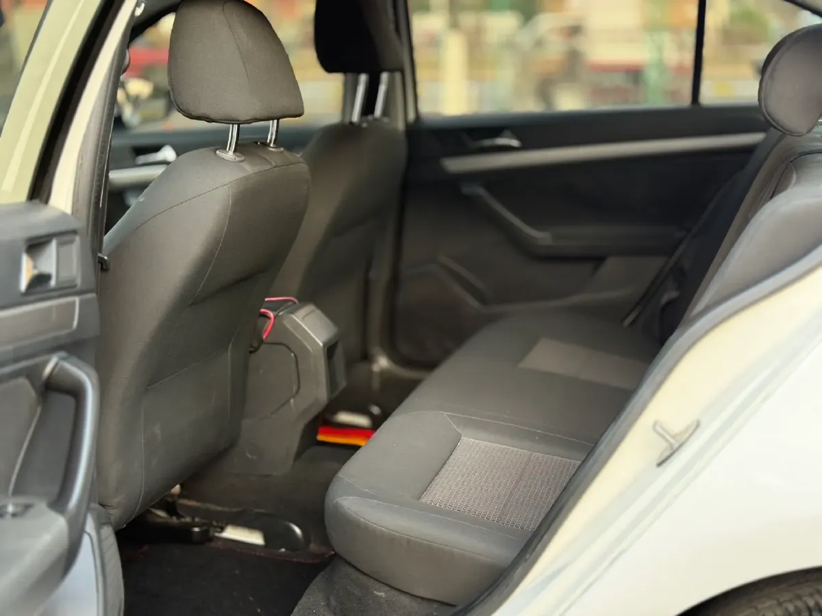 2017 Buick Excelle 1.5L 114HP L4 6AT,autocango,china used car exporter,china ev exporter,chinese used car exporter,chinese used ev exporter