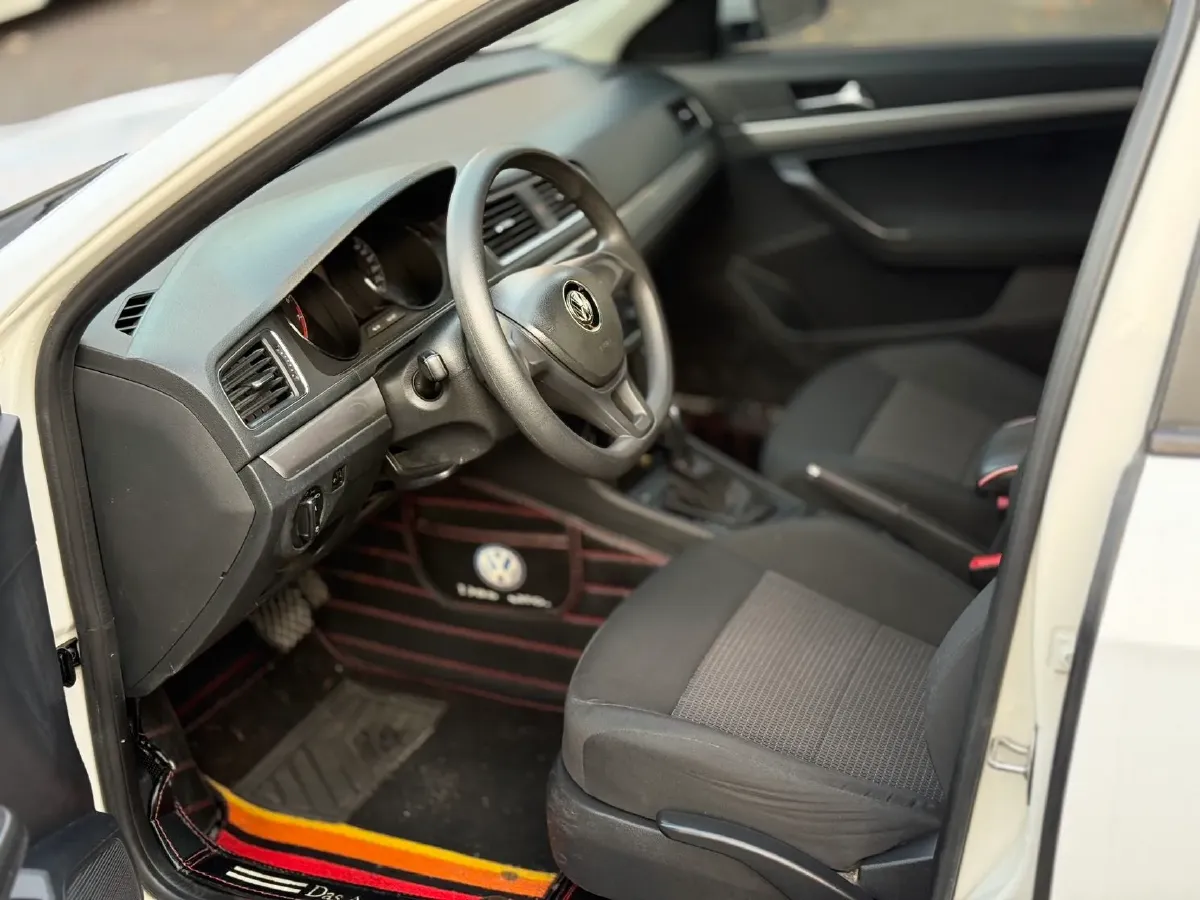 2017 Buick Excelle 1.5L 114HP L4 6AT,autocango,china used car exporter,china ev exporter,chinese used car exporter,chinese used ev exporter