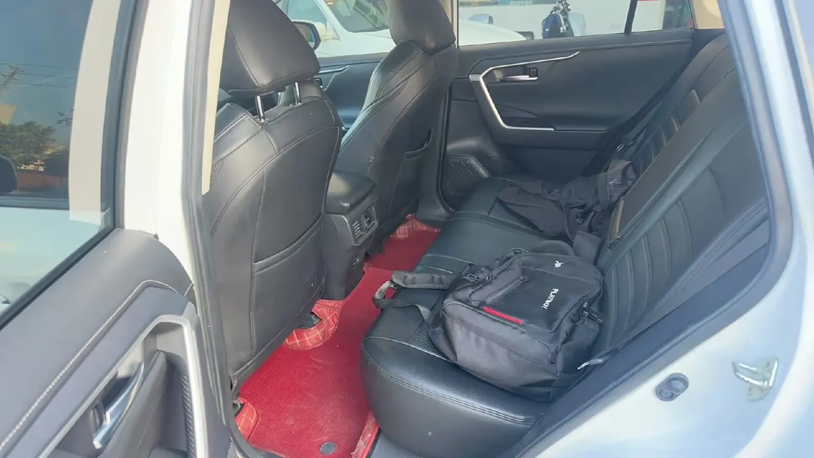 2022 Toyota Wildlander 2.0L 171HP L4 CVT,autocango,china used car exporter,china ev exporter,chinese used car exporter,chinese used ev exporter