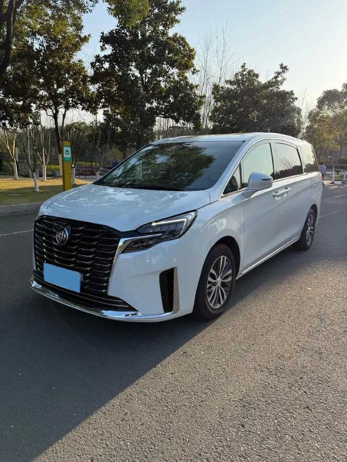 2023 Buick GL8 2.0T 237HP L4 9AT,autocango,china used car exporter,china ev exporter,chinese used car exporter,chinese used ev exporter