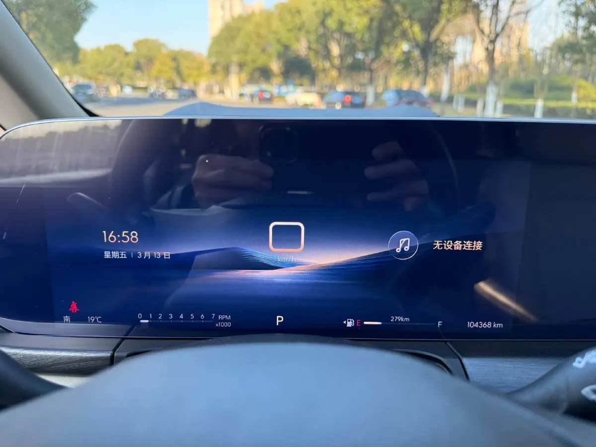 2023 Buick GL8 2.0T 237HP L4 9AT,autocango,china used car exporter,china ev exporter,chinese used car exporter,chinese used ev exporter