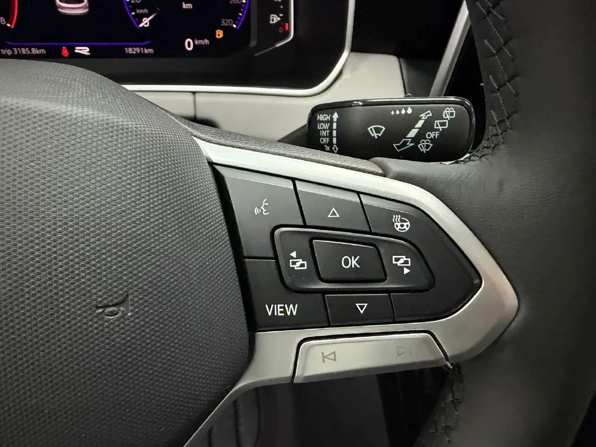 2023 Volkswagen Tayron 1.4T 150HP L4 7DCT,autocango,china used car exporter,china ev exporter,chinese used car exporter,chinese used ev exporter