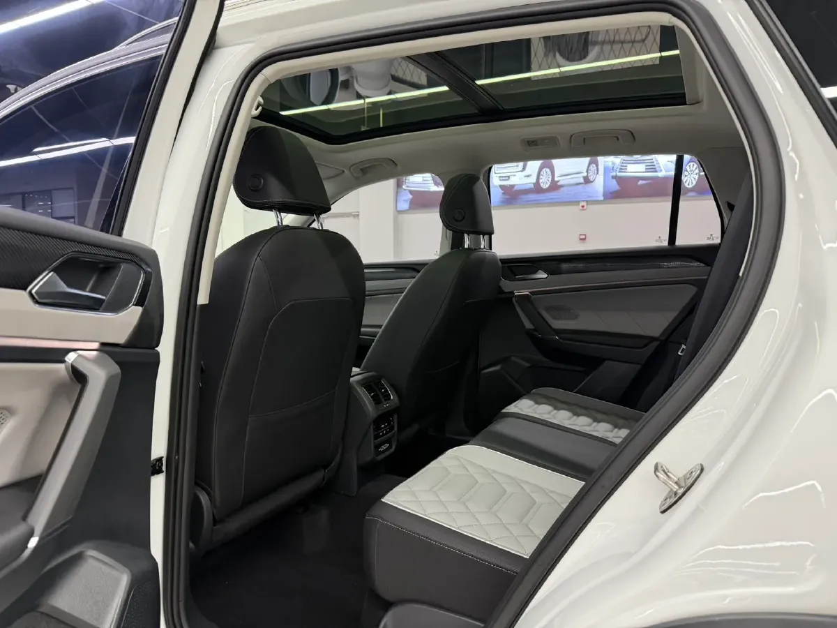 2023 Volkswagen Tayron 1.4T 150HP L4 7DCT,autocango,china used car exporter,china ev exporter,chinese used car exporter,chinese used ev exporter
