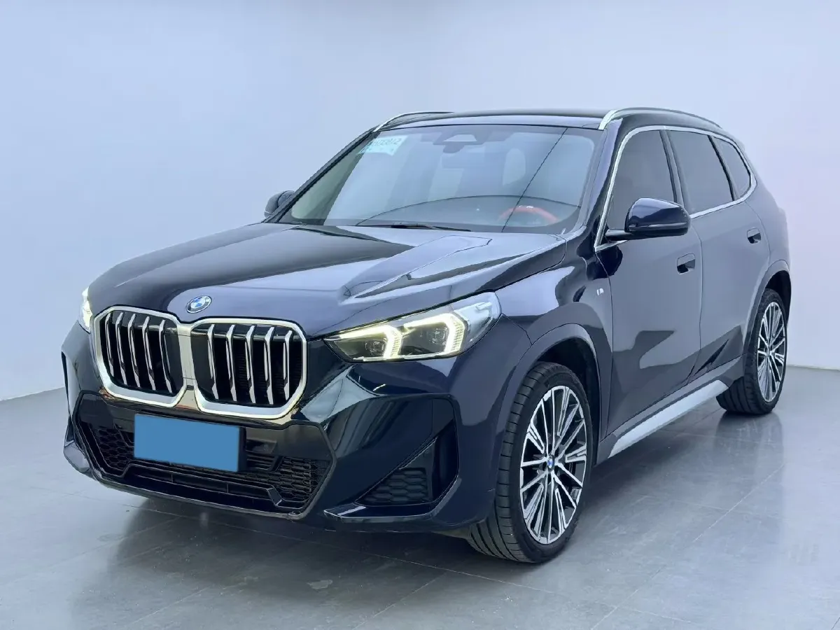 2024 BMW X1 2.0T 204HP L4 7DCT,autocango,china used car exporter,china ev exporter,chinese used car exporter,chinese used ev exporter
